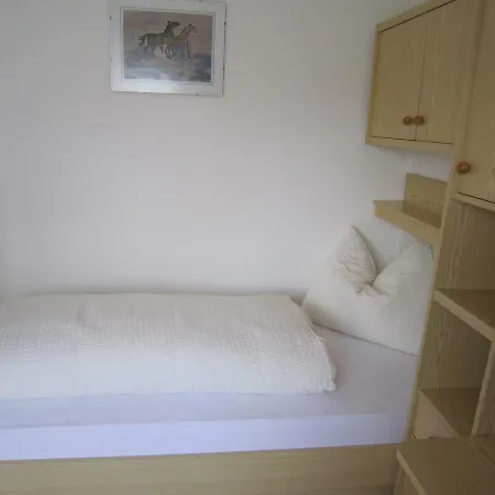 Garni Haus Hubertus 3* Malles Venosta